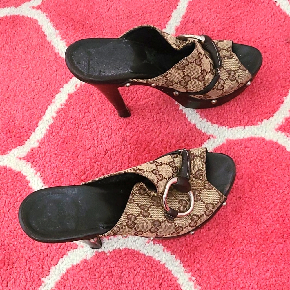 Gucci shoes
